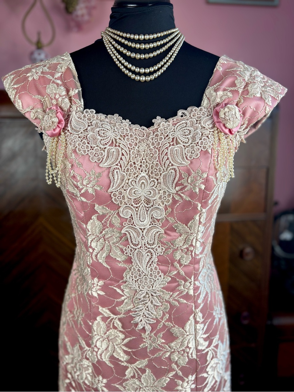 Vintage Pink & Champagne Lace Formal Gown Bridgerton S